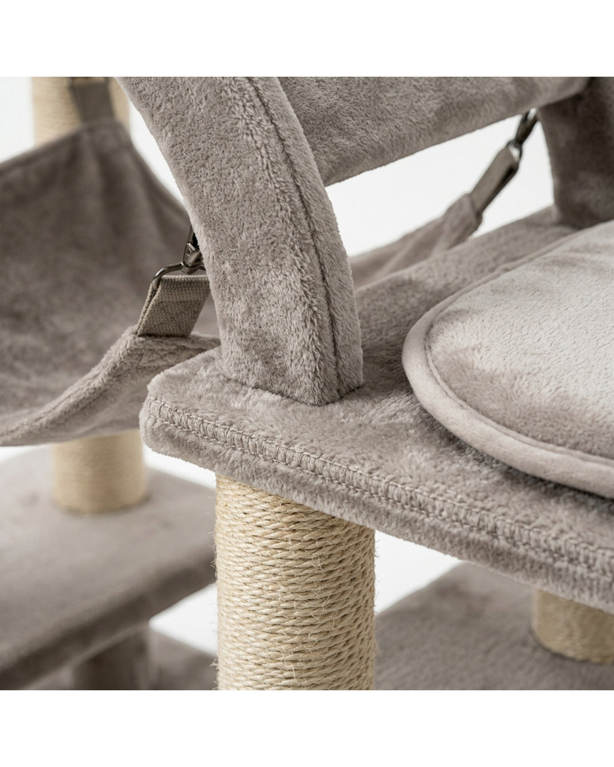Vildo Arched Ladder Cat Tree 5 Platform with Hanging Basket 130 cm Greige - Detail view